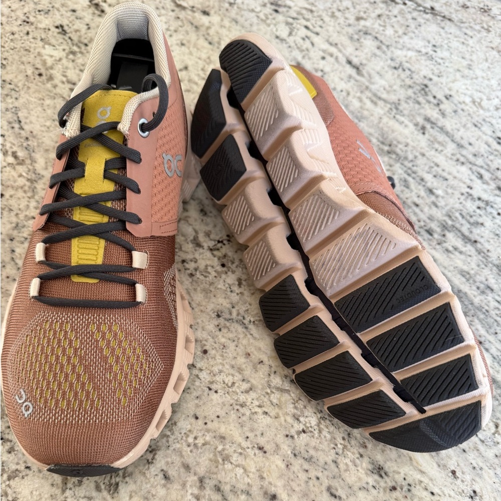 On Cloud X Sneakers Running Workout Training Cloud Tec Cushion Performance 6 - Picture 14 of 16